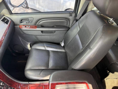 2012 Cadillac Escalade Premium