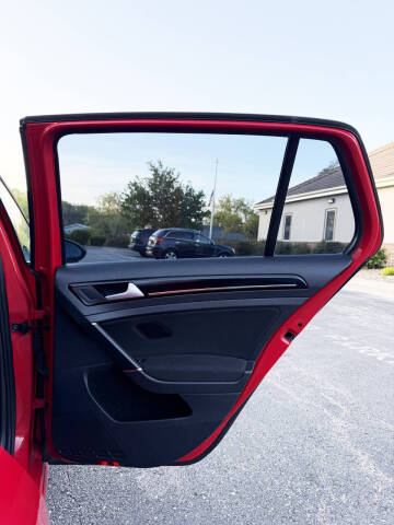 2015 Volkswagen Golf GTI S