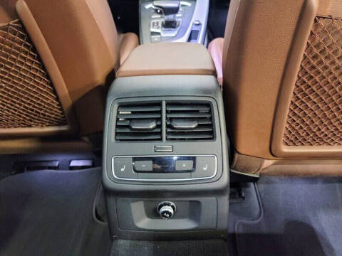 2017 Audi A4 2.0T quattro Premium Plus