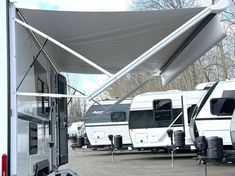 2026 Winnebago Micro Minnie