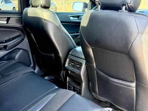 2019 Ford Edge ST
