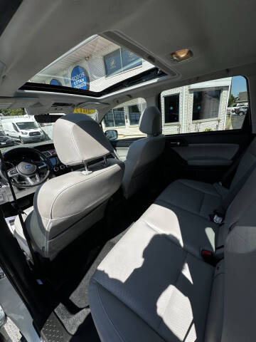 2017 Subaru Forester 2.5i Limited