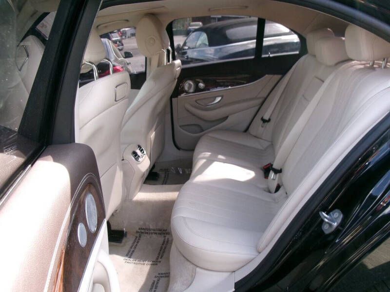 2018 Mercedes-Benz E-Class E 300
