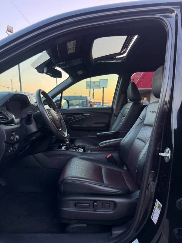 2019 Honda Ridgeline Black Edition