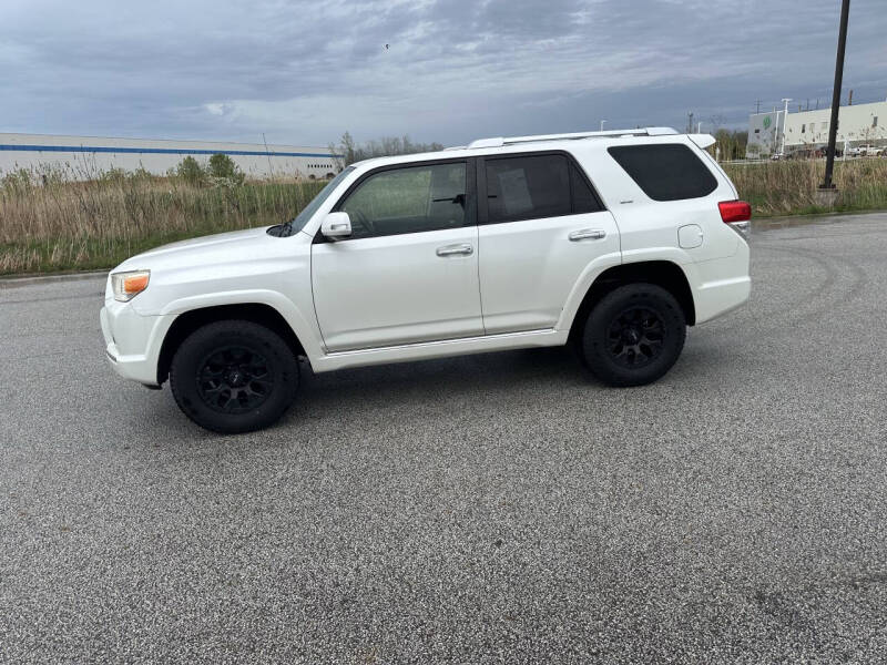 2012 Toyota 4Runner SR5 - Photo 8