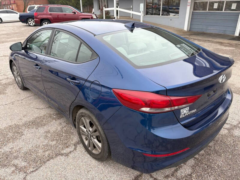 2018 Hyundai Elantra