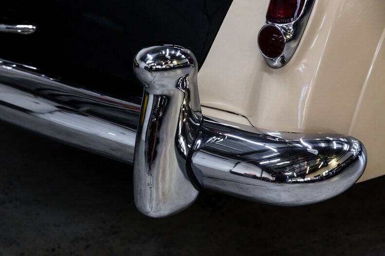 1961 Rolls-Royce SILVER CLOUD LWB