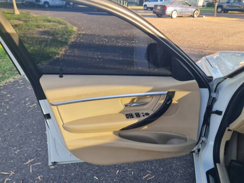 2016 BMW 3 Series 328i