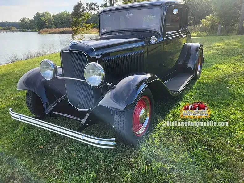 1932 Ford 5-Window