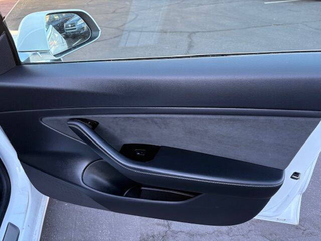 2019 Tesla Model 3 Performance