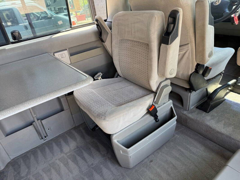 2002 Volkswagen EuroVan MV