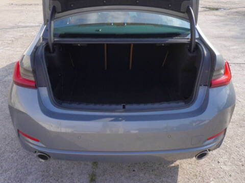 2024 BMW 3 Series 330i