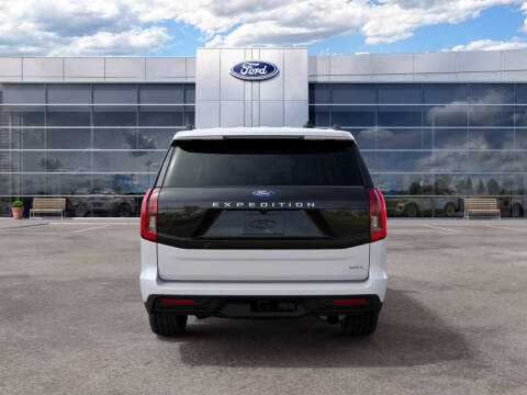 2027 Ford Expedition MAX Active