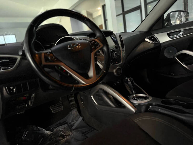 2016 Hyundai Veloster