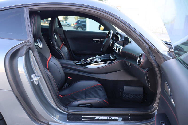 2016 Mercedes-Benz AMG GT S