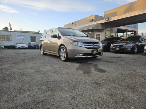 2013 Honda Odyssey for sale at Car Co in Richmond CA