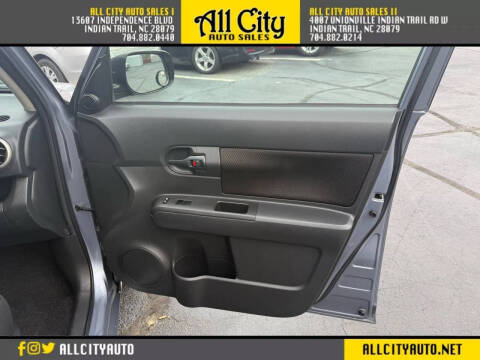 2010 Scion xB