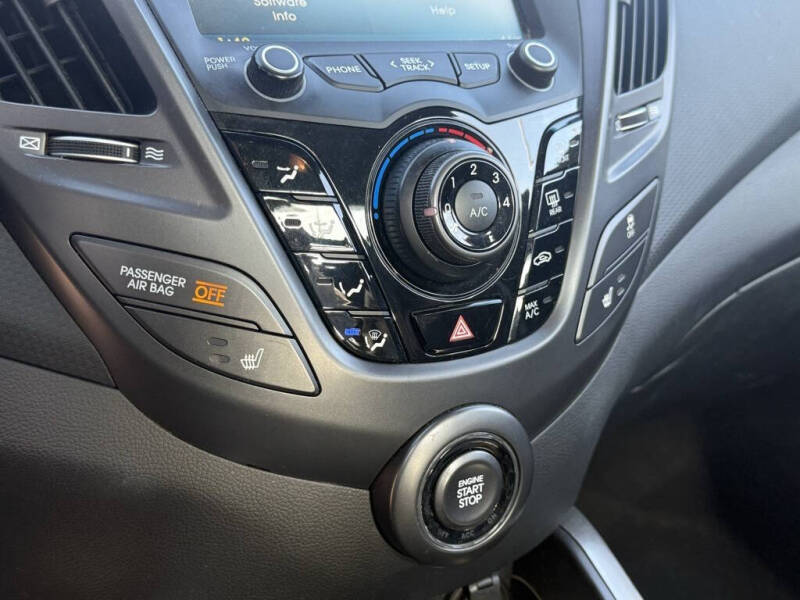 2014 Hyundai Veloster Turbo