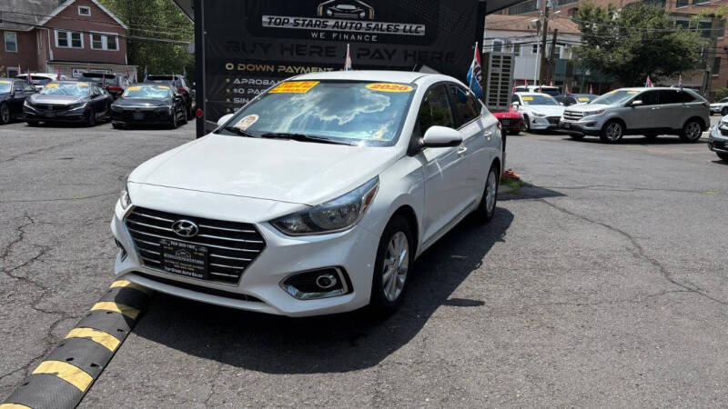 2022 Hyundai Accent SEL's photo