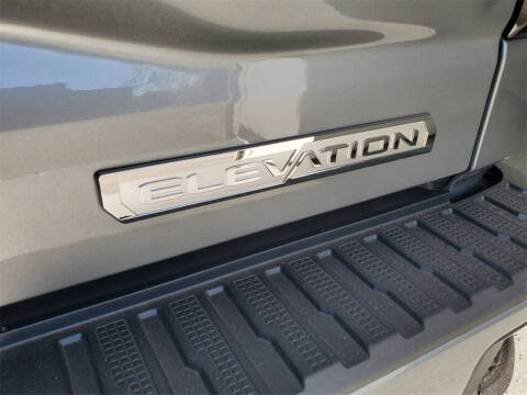 2026 GMC Sierra 1500 Elevation Standard