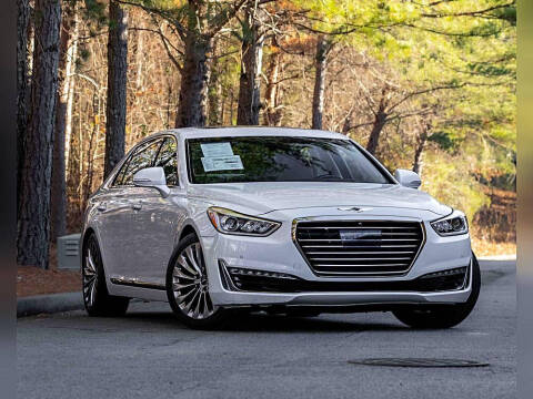 2017 Genesis G90