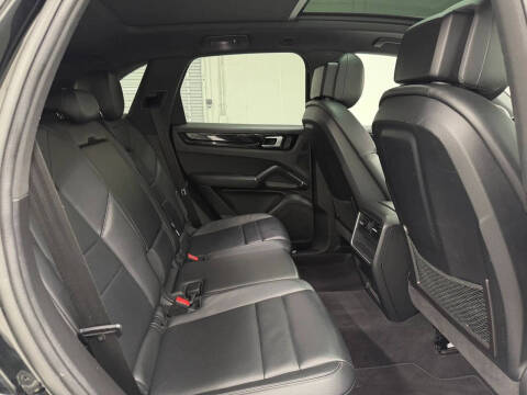 2022 Porsche Cayenne