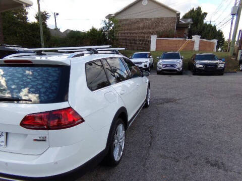 2017 Volkswagen Golf Alltrack TSI S 4Motion