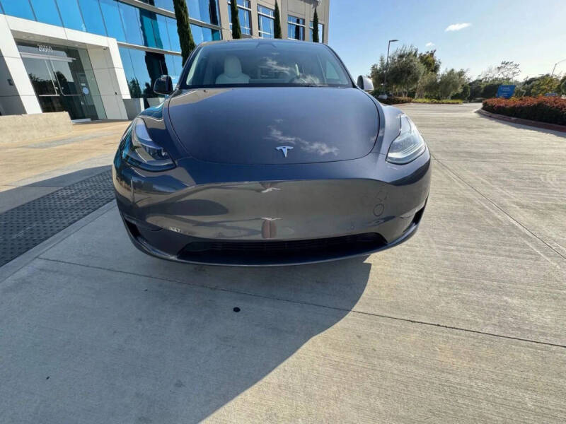 2023 Tesla Model Y Performance