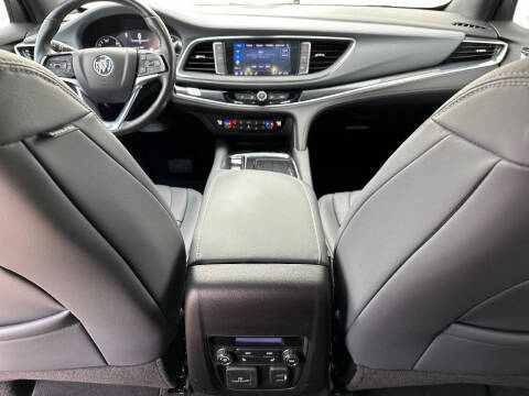 2023 Buick Enclave Premium