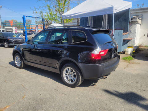 2004 BMW X3 2.5i