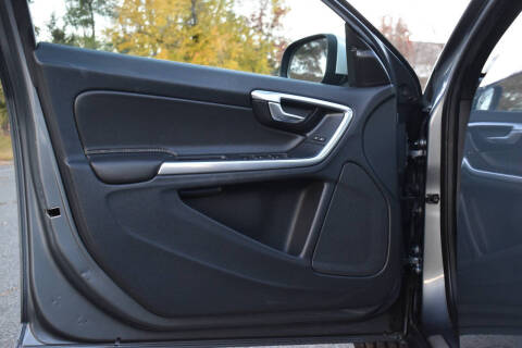 2016 Volvo S60 T5 Drive-E R-Design SE