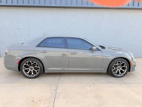 2018 Chrysler 300 S