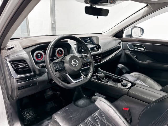 2021 Nissan Rogue Platinum