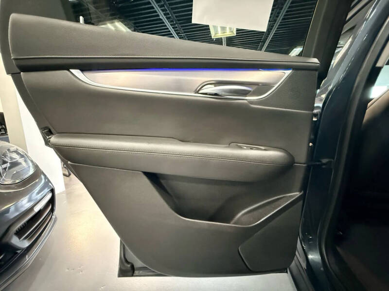 2019 Cadillac XT5 Premium Luxury