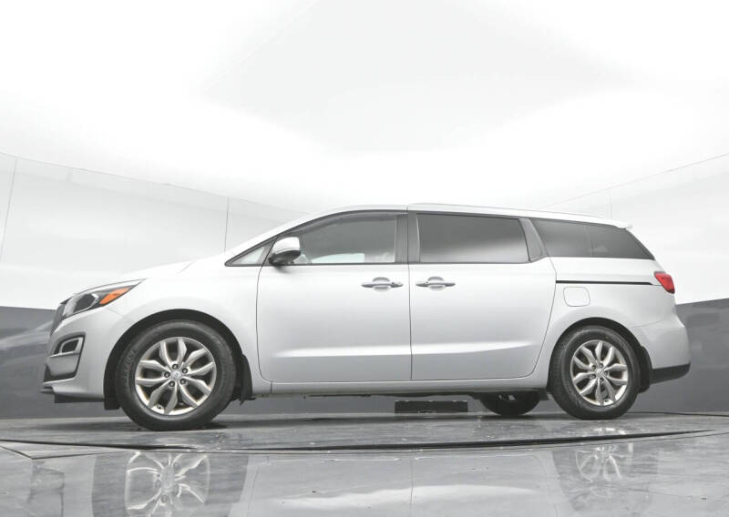 2019 Kia Sedona LX