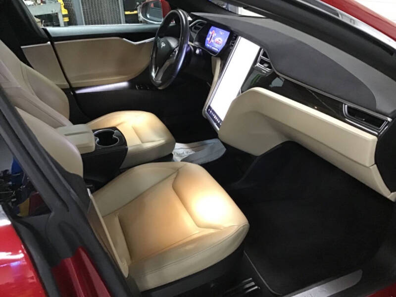 2015 Tesla Model S P85D