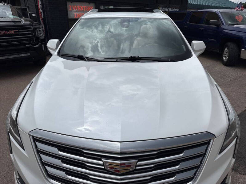 2018 Cadillac XT5 Premium Luxury