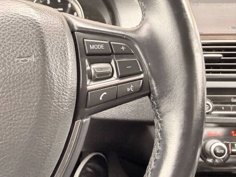 2015 BMW 5 Series 528i