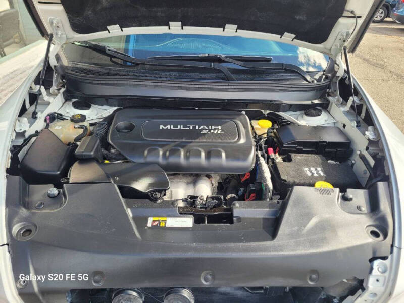 2016 Jeep Cherokee Sport