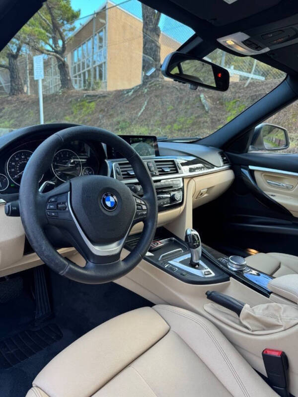 2017 BMW 3 Series 330e iPerformance