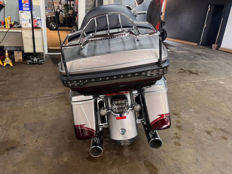2015 Harley-Davidson CVO Road Glide Ultra