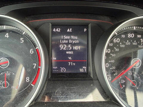2017 Volkswagen Golf GTI SE