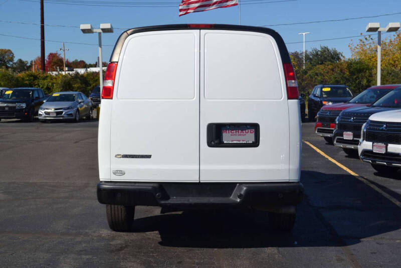 2019 Chevrolet Express 2500