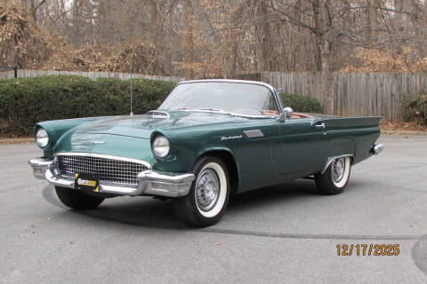 1957 Ford Thunderbird