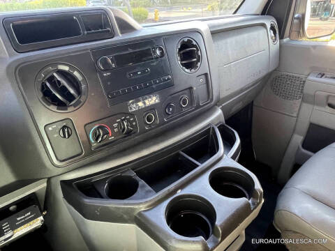 2014 Ford E-Series E-150