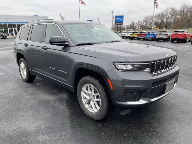 2022 Jeep Grand Cherokee L Laredo