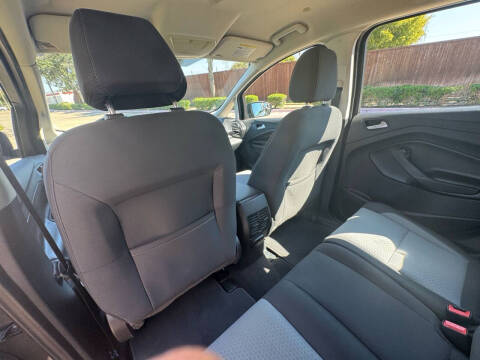 2017 Ford C-MAX Hybrid SE