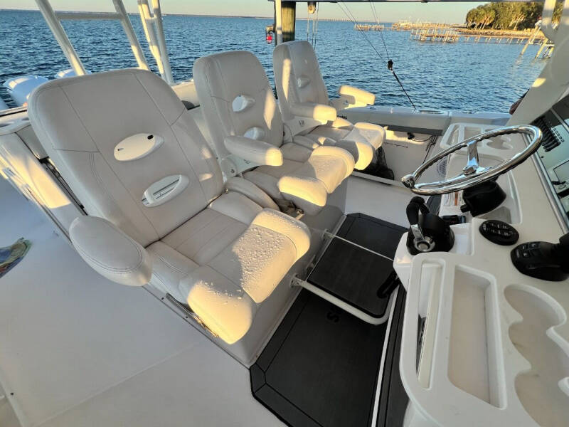 2017 Everglades 435CC