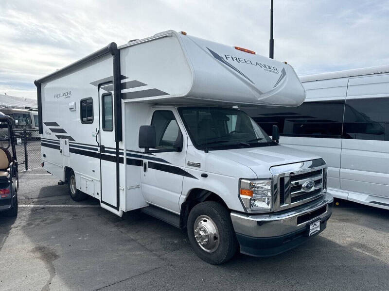 2022 Ford E-Series