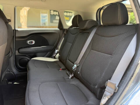 2014 Kia Soul +